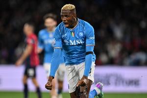 记者：奥斯梅恩再次拒绝与利雅得新月会面