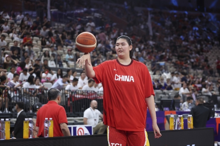 开云APP-张子宇开通社媒：新的起点感恩所有的阳光雨露 中国篮球 一起加油