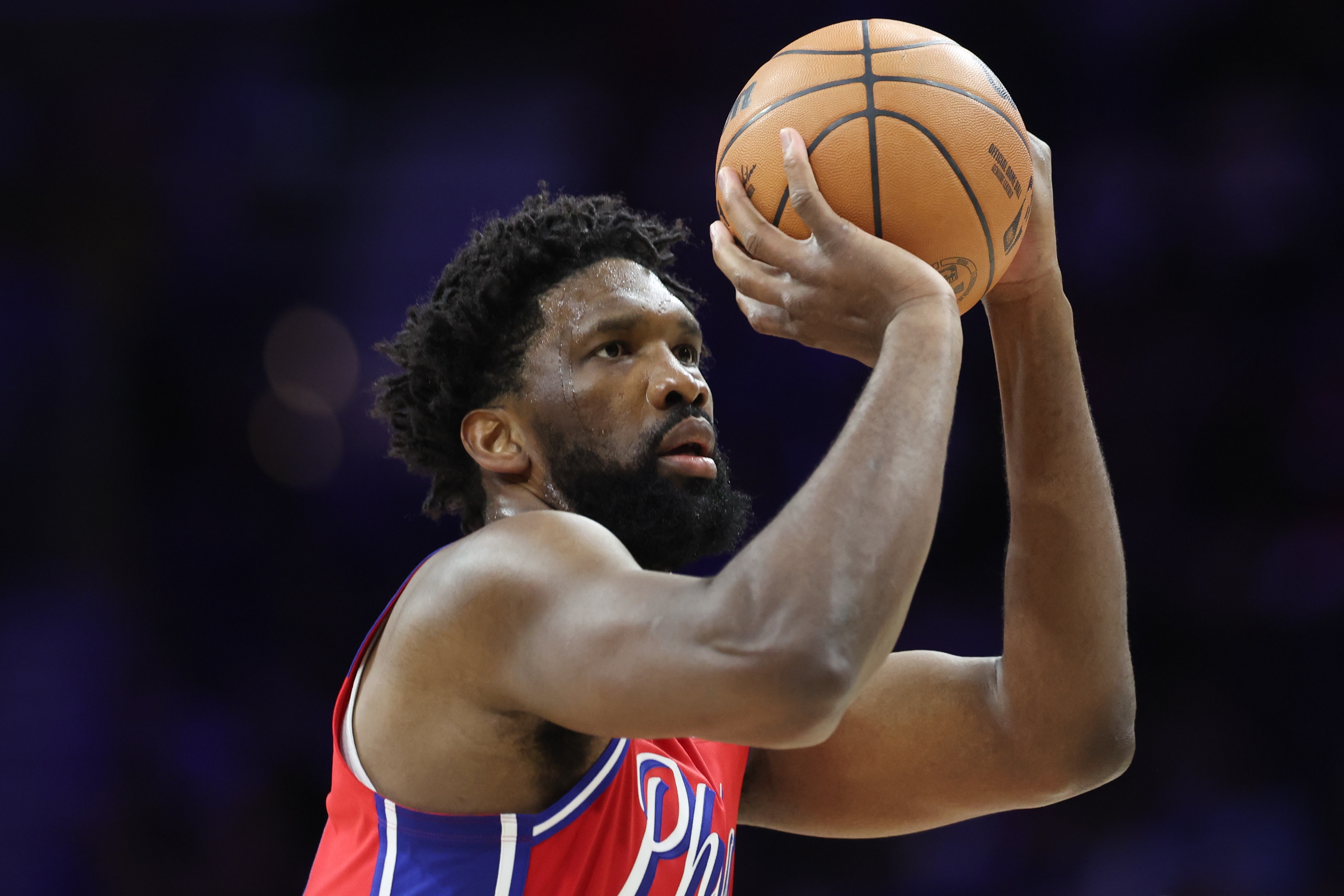 开云-大帝归来！恩比德过去15场场均28.3分8.3板 正负值+90 战绩9-6